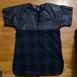 NWOT OSTINE Tunic